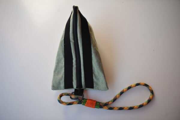 BOLSA DE MANO TRIANGLE VERDE