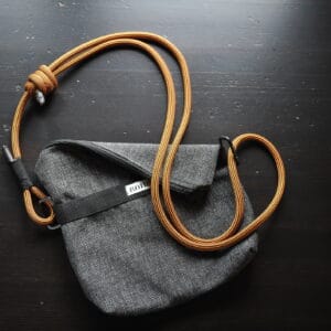 BOLSA PEQUEÑA NEGRA